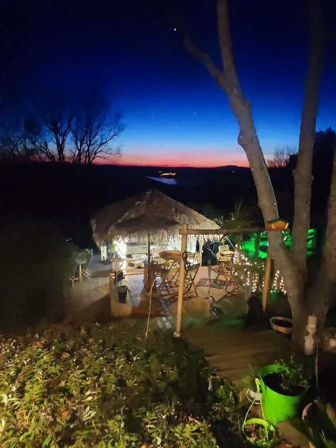 La Lyalis Bed & Breakfast Aiguines